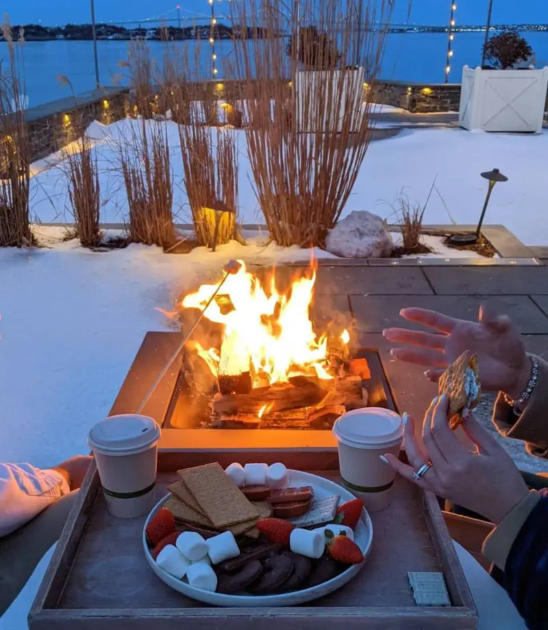 Fireplace and smores at Castle Hill Inn.