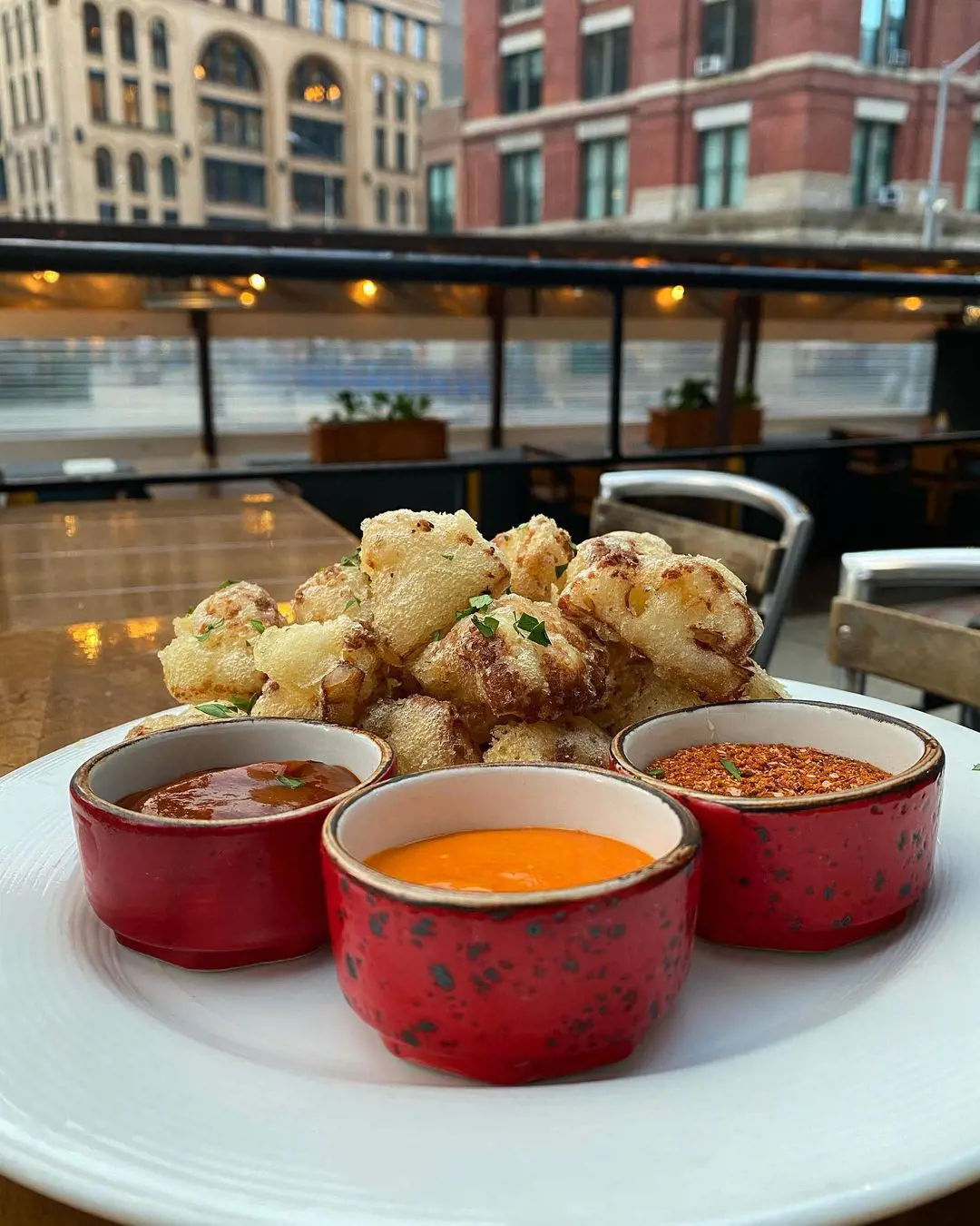 Beer battered cauliflower at American Whiskey.