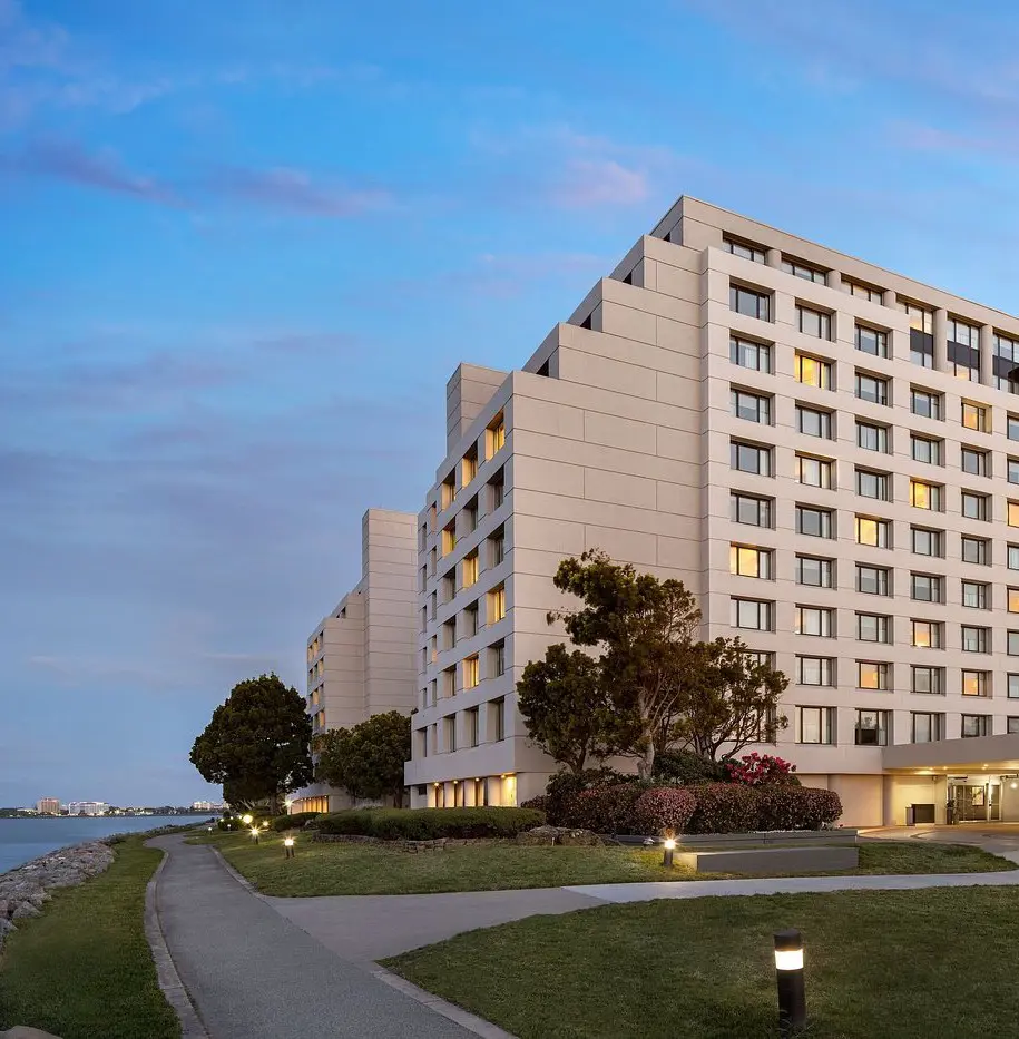 A panorama view of the SF Airport Marriot Waterfront by the ocean