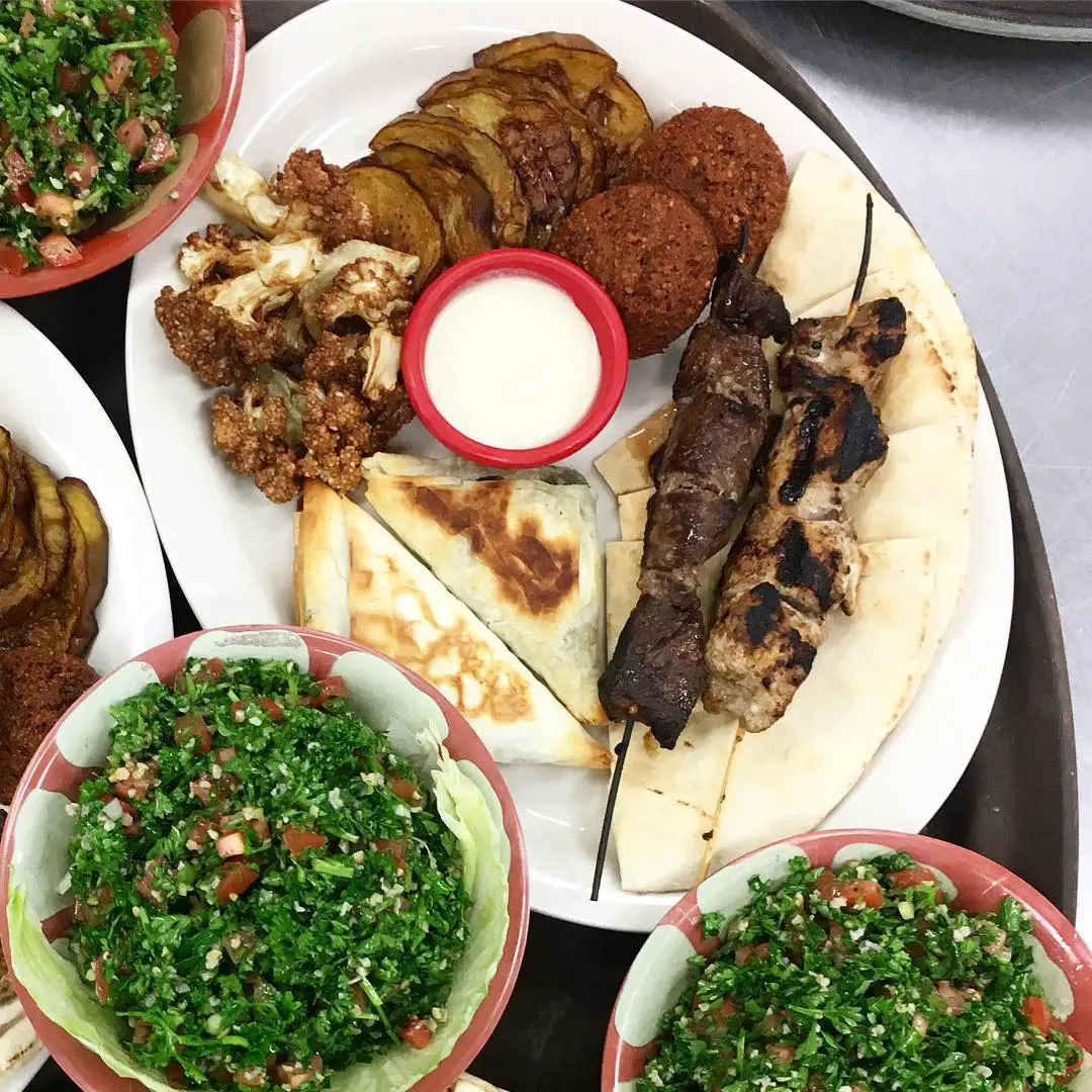 Feed yourself with delicious Lebanese food at 755 Restaurant