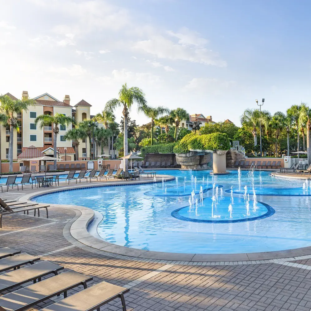 Dual swimming pool of Sheraton Vistana Resort Villas, Lake Buena Vista/Orlando By Marriott